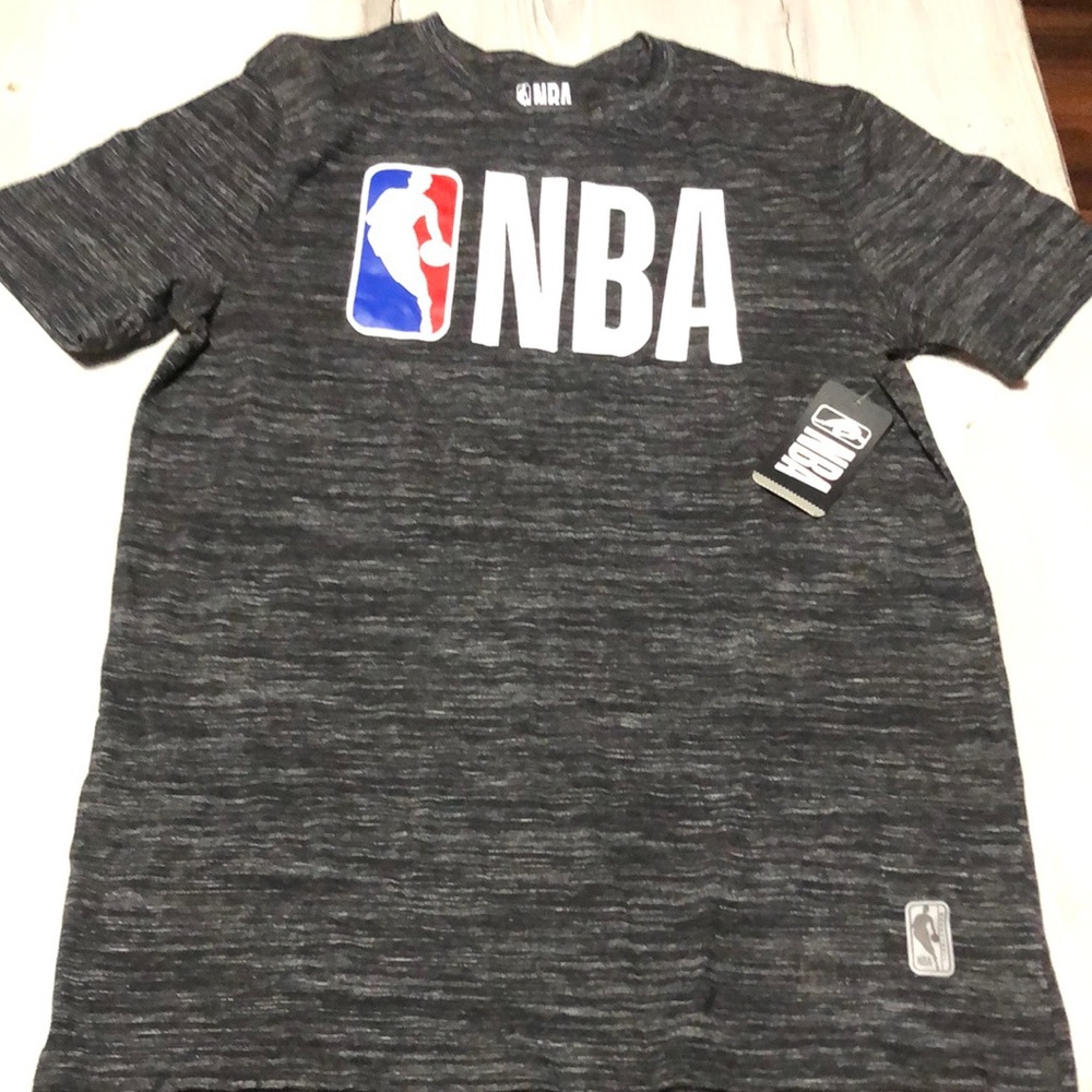 NWT NBA T-shirt